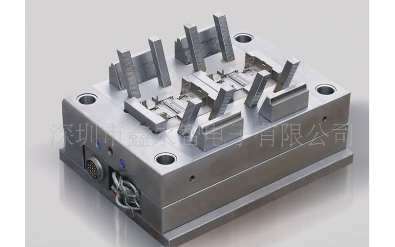 買設(shè)備還是買房？深圳市模具廠的困境